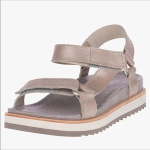 MERRELL Juno Metallic Strap Sandals Size 8
